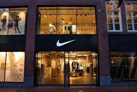 nike banen